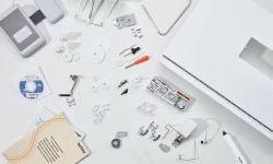 vq4-included-accessories